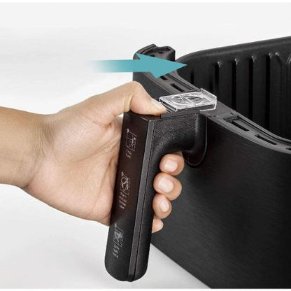 قلاية هوائية بلاك أند ديكر ايرو فراي ديجيتال – 5.8 لتر – سعة سلة 1.7 كجم – 1700 واط – موديل - AF700