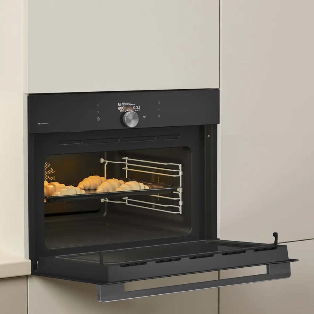 فرن ميكروويف بلت إن جورينيا (Gorenje) 60 سم 50 لتر أسود شاشة VisionPlus بدون طبق دوار وايفاي – موديل BCM4058B