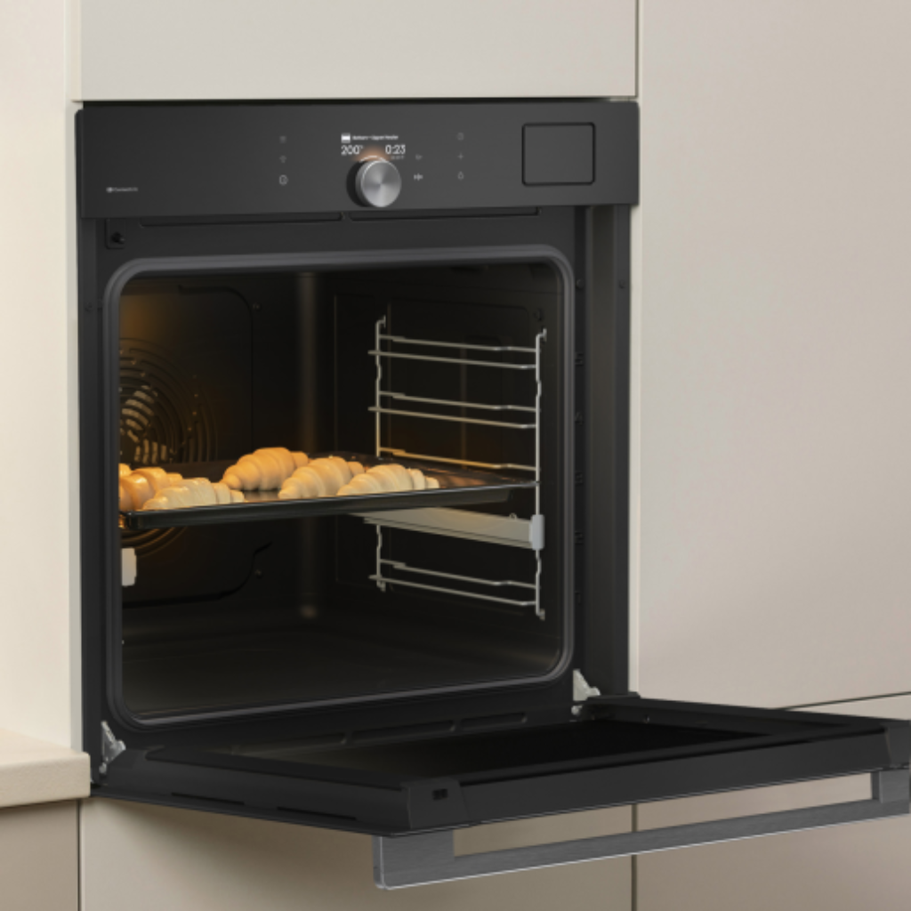 فرن بلت إن كهرباء 60 سم جورينيا (Gorenje) 77 لتر أسود تنظيف ذاتي بيروليز وايفاي وأيرفراي – موديل BPSA6138B