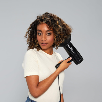 مجفف شعر براون 2200 وات – تقنية أيونية، فوهة موزع للشعر ناعم وخالي من التجعد – موديل – BRHD225E