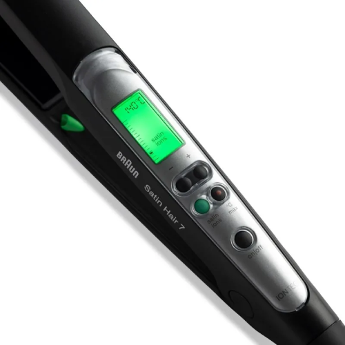 مكواة شعر براون سيراميك 100% بخاصية الأيونات و15 درجة حرارة حتى 200°C – Braun Satin Hair 7 Straightener BRST710E