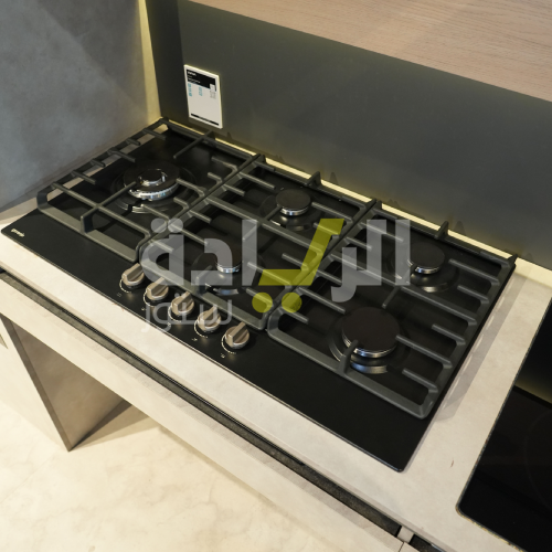 بوتاجاز بلت إن غاز جورينيا 90 سم – 5 شعلات – تصميم أسود أنيق – موديل – GW951MB