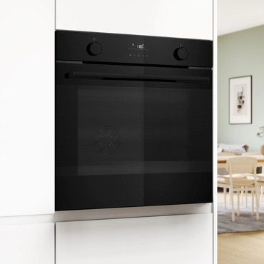 فرن بلت إن بوش (Bosch) Series 4 كهرباء بالبخار مقاس 60×60 سم أسود سعة 76 لتر – موديل HUA736EA0T