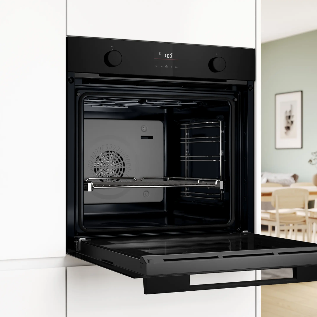 فرن بلت إن بوش (Bosch) Series 4 كهرباء بالبخار مقاس 60×60 سم أسود سعة 76 لتر – موديل HUA736EA0T