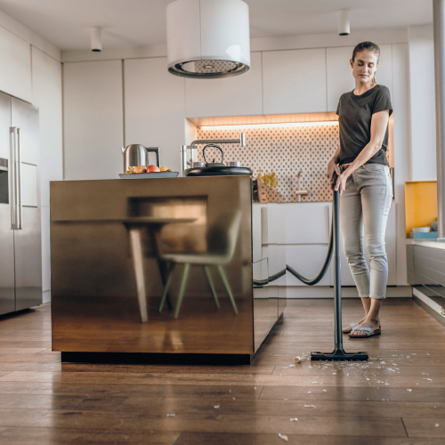 مكنسة كارشر KWD 2 V للشفط الجاف والرطب – 1000 وات – سعة 12 لتر