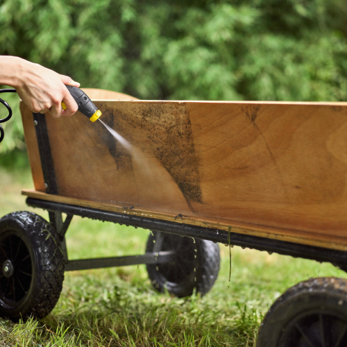 جهاز التنظيف المتنقل كارشر OC 3 – يعمل بالبطارية – خزان مياه مدمج