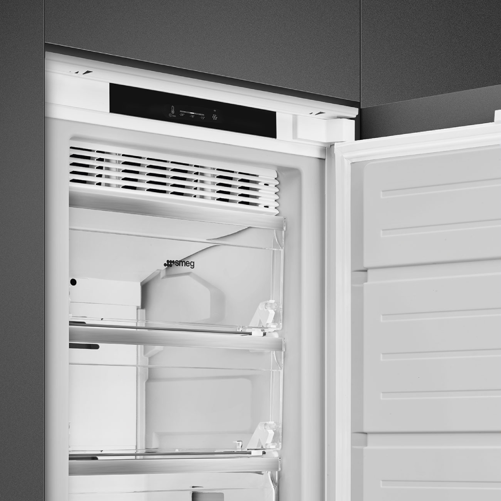 فريزر بلت إن سميج (Smeg) إيطالي باب واحد 212 لتر صافي نو فروست بموتور إنفرتر – موديل S9F174NE