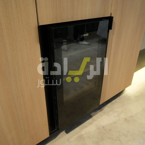 ثلاجة مشروبات 50 سم سعة 34 زجاجة من ماركة جورينيا - موديل - SC-100Y N