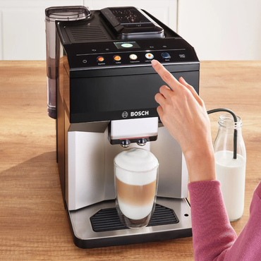 ماكينة قهوة بوش VeroCafe أوتوماتيك بالكامل – TPE40307 – ضغط 15 بار ونظام MilkMagic