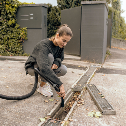 مكنسة كارشر WD 4 S رطبة وجافة – 1000 وات – سعة 20 لتر – خزان ستانلس ستيل